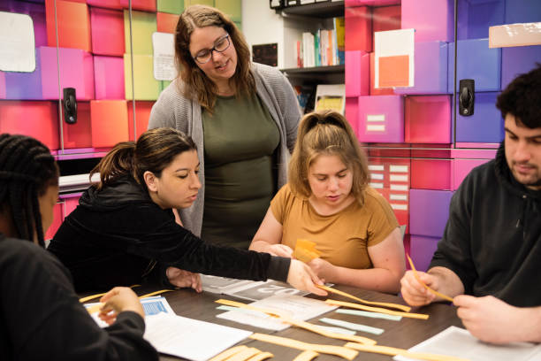 Ways to study in Canada for Free